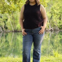 Looking for a roommate in Central STL, West STL, South STL, North STL, West County, North County, South County - Saint Louis