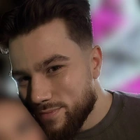 Looking for a roommate in East Orlando, West Orlando - Orlando