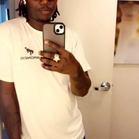 Buscando compañero de cuarto en North Pitt, Outer Pitt - Pittsburgh