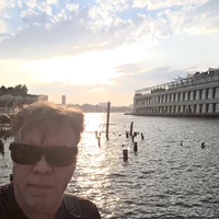 Looking for a roommate in Manhattan - New York