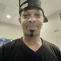 Looking for a roommate in Central Raleigh, Outer Triangle - Raleigh