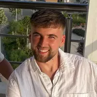 Looking for a roommate in Central, West Side, Far North Side, North Side, Northwest Side, South Side, Southwest Side - Chicago