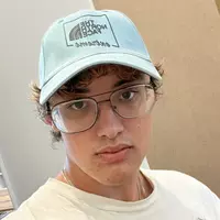 Looking for a roommate in Central Los Angeles, Westside / South Bay, San Fernando Valley, Southeast - Los Angeles