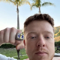 Looking for a roommate in SE Valley - Phoenix