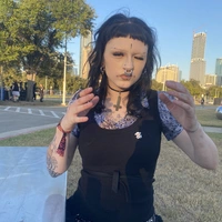 Looking for a roommate in Central Austin, South Central Austin, East Austin - Austin