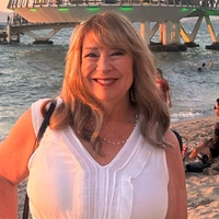 Buscando compañero de cuarto en Outer SAC - Sacramento