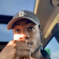 Looking for a roommate in Far North Side, Northwest Side, South Side - Chicago