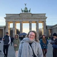 Looking for a roommate in Phoenix, SE Valley - Phoenix