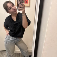 Looking for a roommate in San Fernando Valley - Los Angeles