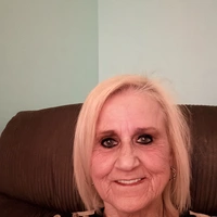 Looking for a roommate in Southside, Beaches - Jacksonville