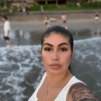 Looking for a roommate in Central SD, Coastal, East SD, Inland, North SD, South SD - San Diego