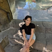 Looking for a roommate in San Fernando Valley - Los Angeles