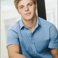 Looking for a roommate in Manhattan, Brooklyn - New York