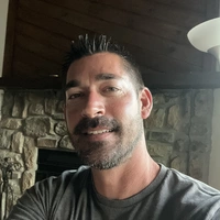 Looking for a roommate in Phoenix, SE Valley - Phoenix