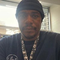 Looking for a roommate in Manhattan, Brooklyn, Queens, Staten Island, The Bronx - New York