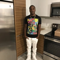 Looking for a roommate in Miami - Miami