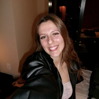 Looking for a roommate in Far North Side, North Side, Northwest Side, Chicago Burbs - Chicago