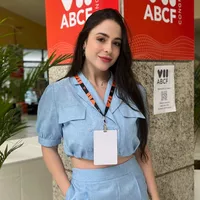 Looking for a roommate in Coastal - San Diego