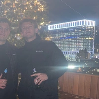 Looking for a roommate in Central, North Side - Chicago