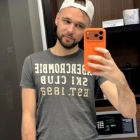 Looking for a roommate in Manhattan, Queens, Jersey City / Hoboken - New York