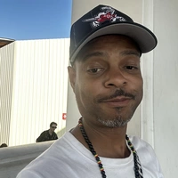 Buscando compañero de cuarto en Downtown TO, York Region, North York, East TO, West TO, Midtown TO - Toronto