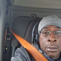 Looking for a roommate in Phoenix, NW Valley, SW Valley, NE Valley, SE Valley - Phoenix