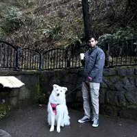 Looking for a roommate in East Side - Seattle