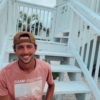 Looking for a roommate in North Tampa, West Tampa, Clearwater-St. Petersburg - Tampa