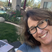 Looking for a roommate in Phoenix, NE Valley, SE Valley - Phoenix