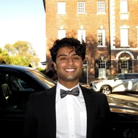 Looking for a roommate in Central, North Side - Chicago