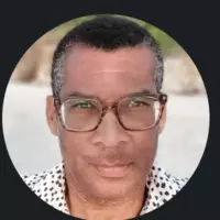 Looking for a roommate in SE Valley - Phoenix