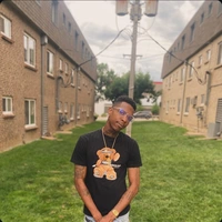 Looking for a roommate in Center Denver, East Denver, West Denver, Outer Denver - Denver