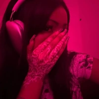 Looking for a roommate in Central Mil, NW Mil - Milwaukee