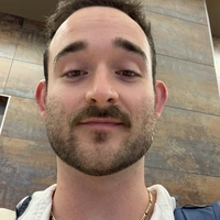 Buscando compañero de cuarto en Central SD, Coastal, Inland - San Diego