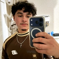 Looking for a roommate in Inland - San Diego