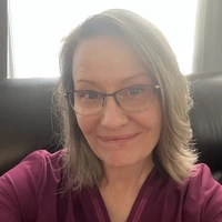 Buscando compañero de cuarto en KCMO, KCK, Outer KCMO - Kansas City