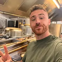 Looking for a roommate in Central Charlotte, North Charlotte, South Charlotte, East Charlotte, West Charlotte - Charlotte