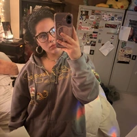Looking for a roommate in Central STL, West STL, West County - Saint Louis