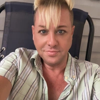 Looking for a roommate in Clearwater-St. Petersburg - Tampa