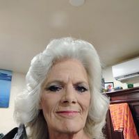 Looking for a roommate in NW Valley - Phoenix
