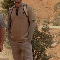 Looking for a roommate in Phoenix, SE Valley - Phoenix