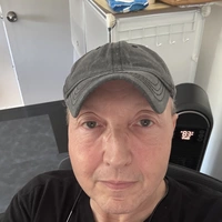 Looking for a roommate in West TO - Toronto
