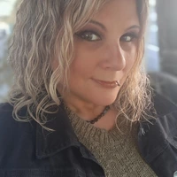 Looking for a roommate in East Side, Snohomish County - Seattle