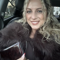 Looking for a roommate in Downtown TO, Etobicoke, Midtown TO - Toronto