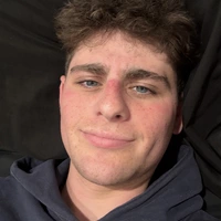 Looking for a roommate in Central Honolulu, Waikiki-Diamond Head, East Honolulu, Central Oahu, West Oahu, North Shore Oahu - Honolulu
