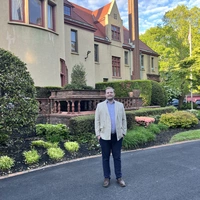 Looking for a roommate in Manhattan, Queens - New York