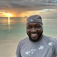Looking for a roommate in Far North Side, Chicago Burbs - Chicago