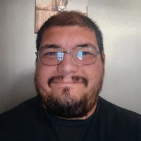 Buscando compañero de cuarto en KCMO, Outer KCMO - Kansas City