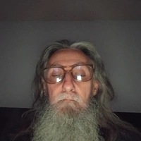 Looking for a roommate in North Portland, NW Portland, SW Portland, NE Portland, SE Portland, East Portland, Outer Portland - Portland