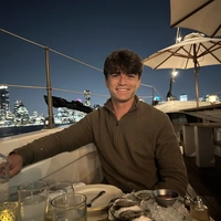 Looking for a roommate in Brooklyn, Queens - New York